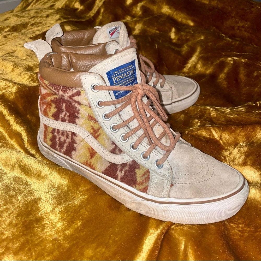 Limited Edition Vans & Pendleton High Tops 8F/6.5M Unisex